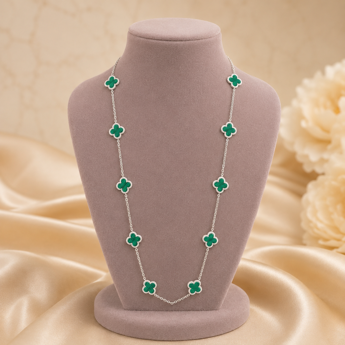 Collar Largo Trébol Cuatro Pétalos Malaquita Plata de Ley 925