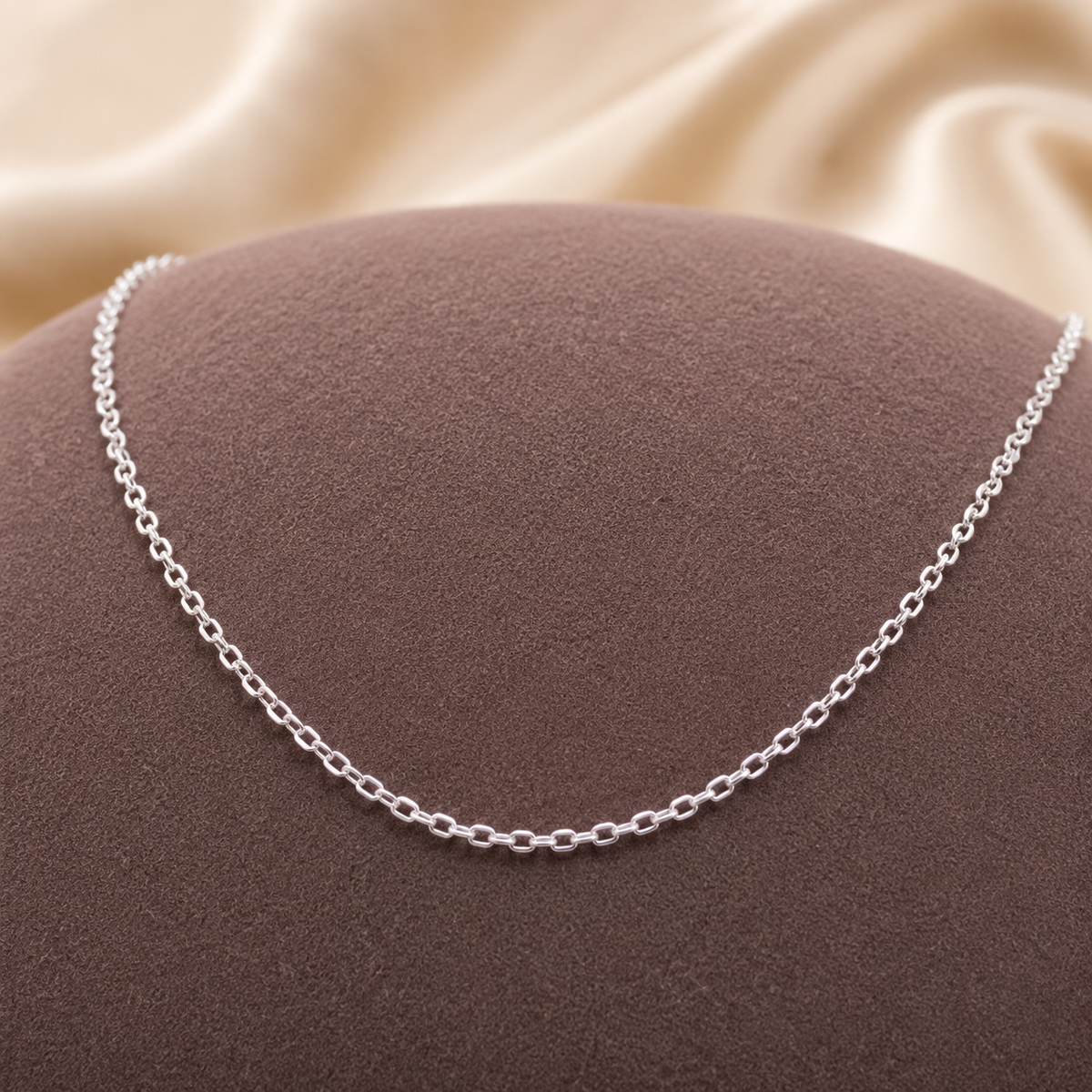Collar Dije Letra Inicial Plata de Ley 925 con Zircones